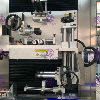 เครื่องติดฉลากขวด PET ขนาด 1 ลิตร Panasonic Motor Sleeve Applicator 400BPM