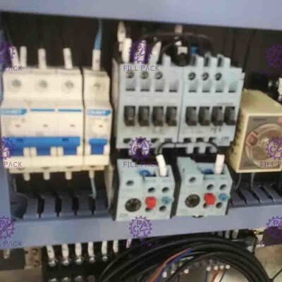 RO บริสุทธิ์ / ดื่มน้ำดื่ม / ย้อนกลับ Osmosis อุปกรณ์การประมวลผล / โรงงาน / เครื่อง / ระบบ / สาย