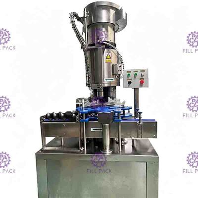 4000BPH 2L เครื่องดื่มอัดลมอัตโนมัติเครื่องบรรจุน้ำอัดลมพร้อมฝาดึง