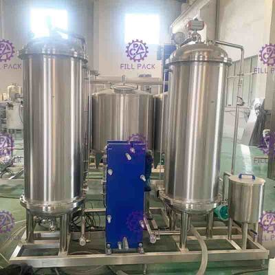 3000L สามถังเครื่องดื่มอัดลมโค้กโคล่าสำหรับสายการผลิตน้ำอัดลม