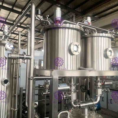 อัตโนมัติ Soft Drink ประมวลผลสายพลังงานสูงโซดาผสม CO2 6000L / H