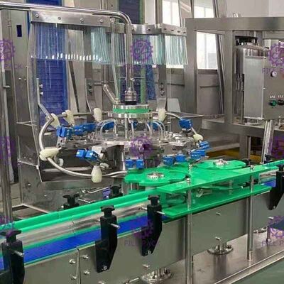 2000BPH Monoblock น้ำยาล้างแร่บรรจุ Capping Machine ประเภทเชิงเส้น