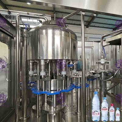 เครื่องบรรจุน้ำขวดเล็กอัตโนมัติ PET 3 In 1 / Monoblock Aspetic 2000ml