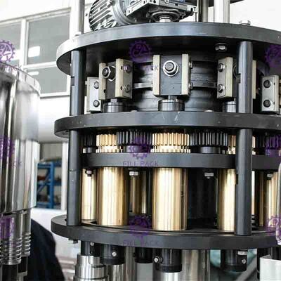 อุตสาหกรรม Monoblock เครื่องบรรจุกึ่งอัตโนมัติอุปกรณ์บรรจุเครื่องดื่ม