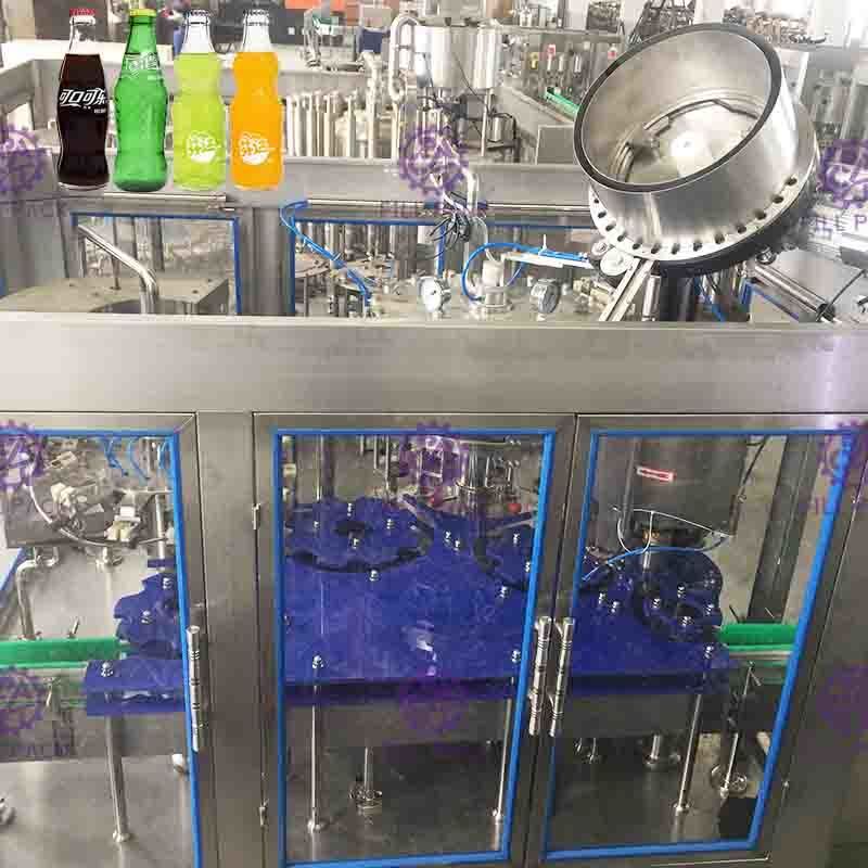 PET พลาสติกแก้ว 3 In 1 Monobloc ขวดไวน์น้ำอัดลมเครื่องบรรจุ / อุปกรณ์ / สาย / พืช / ระบบ